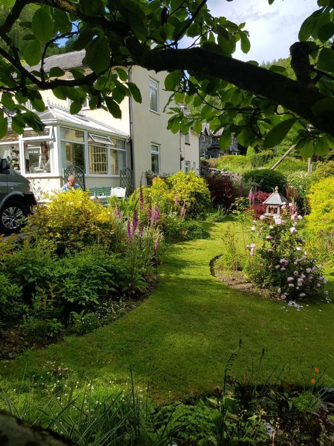 Eagles View Private - Y Coed *